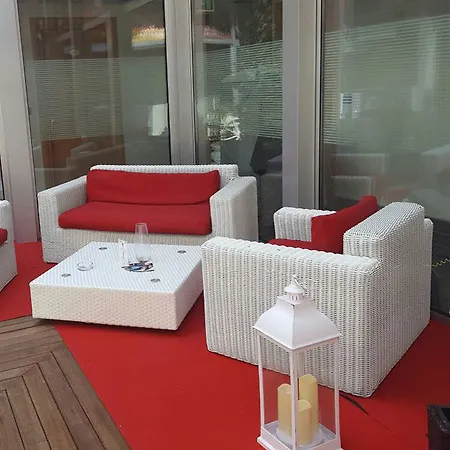 Hotel Ginevra Palace 3*