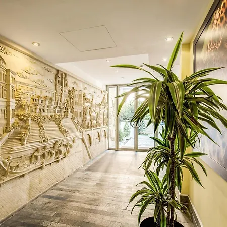 Ginevra Palace 3* Rom