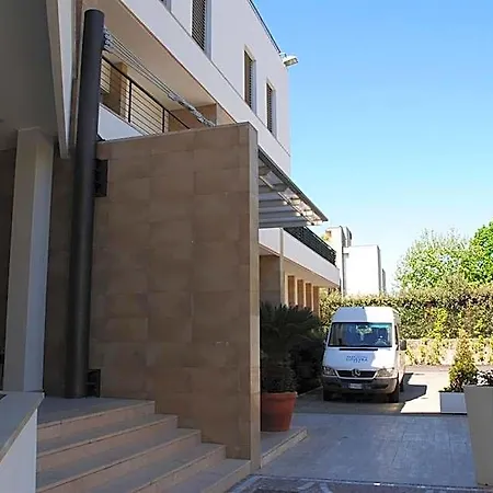 Ginevra Palace