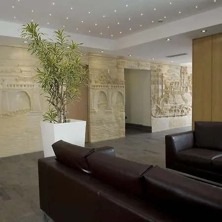 Ginevra Palace Hotel 3*