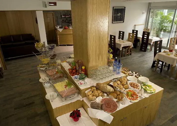 호텔 Ginevra Palace 3*