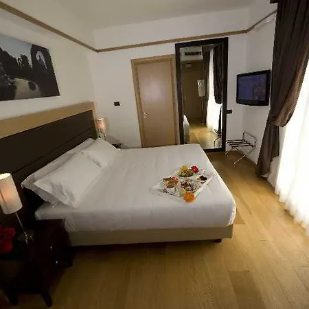 ホテル Ginevra Palace